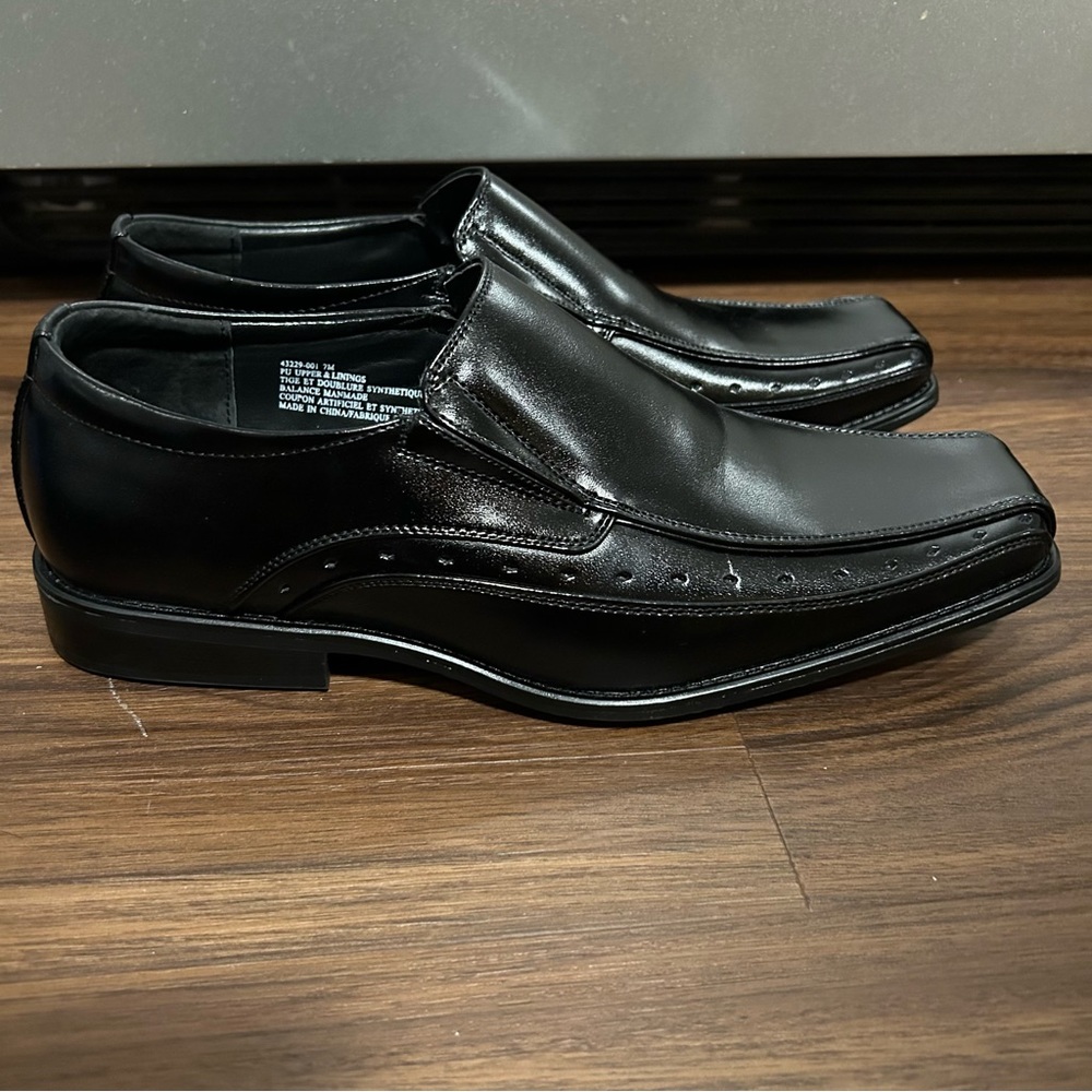 Stacy Adams Black Dress Shoes (NWT)